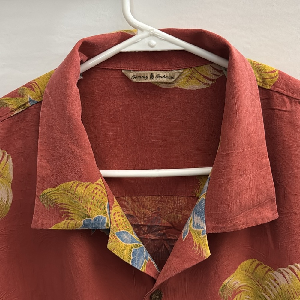 Tommy Bahama - Picture 3 of 11